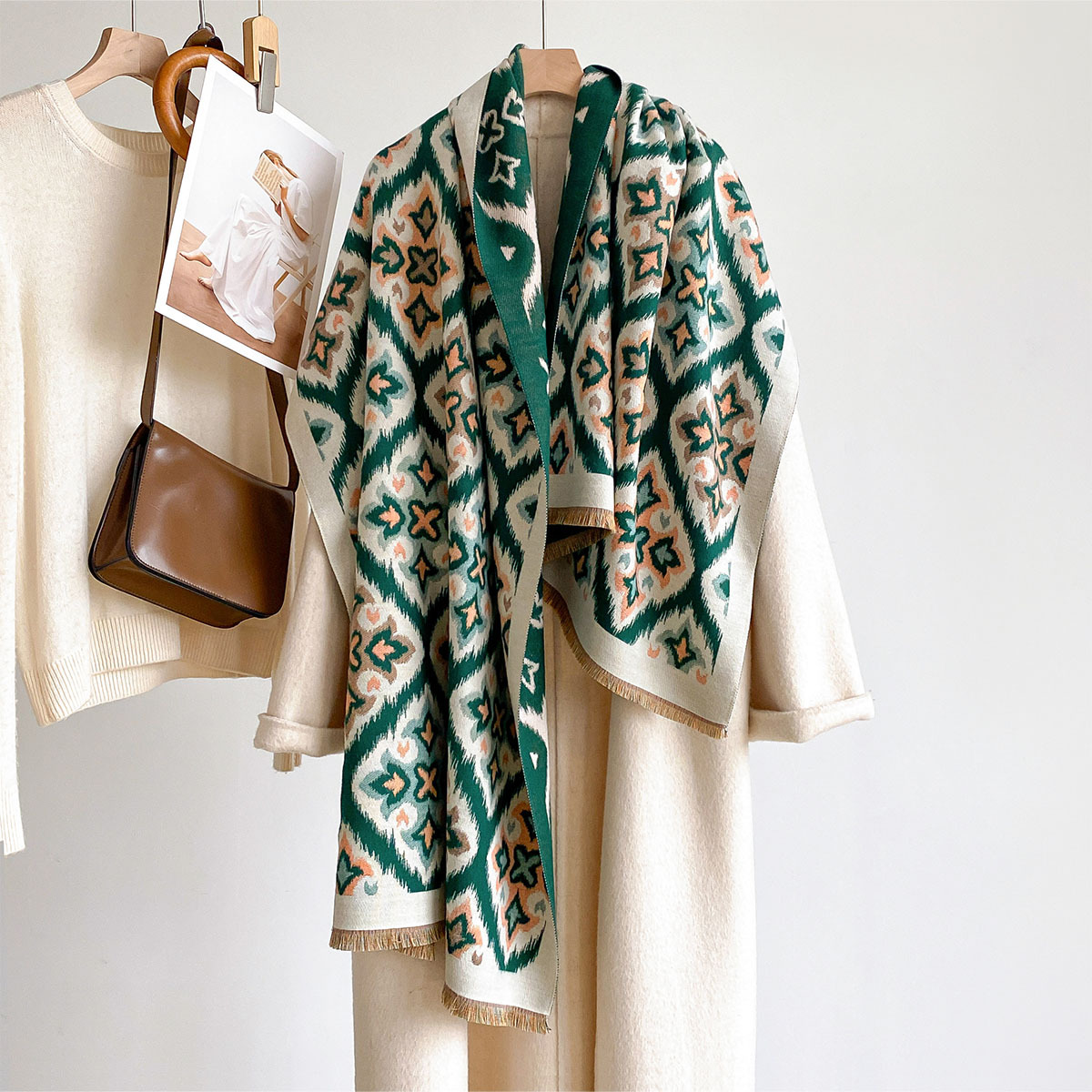 Женский двусторонний шарф из и – обзор и цена Woven Scarf Blanket